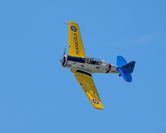SNJ-2 trainer