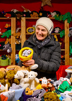 Puppet vendor, Karlskirche Market