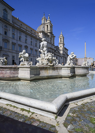 Fountain of the Moor, Piazza Navona