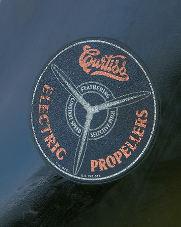 Propeller logo, Grumman FM-2 Wildcat