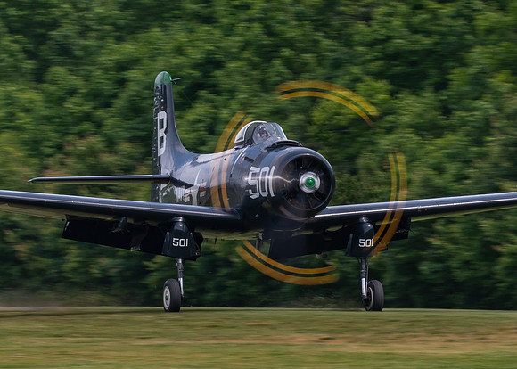 AD-4 Skyraider landing
