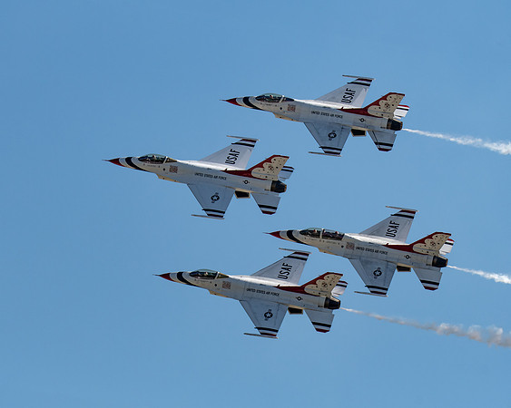 Thunderbirds four-ship