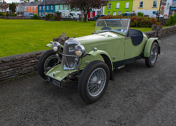 Riley Phoenix, Sneem