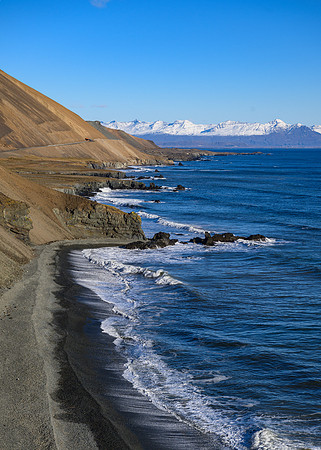 Southern coast at Almannaskarð
