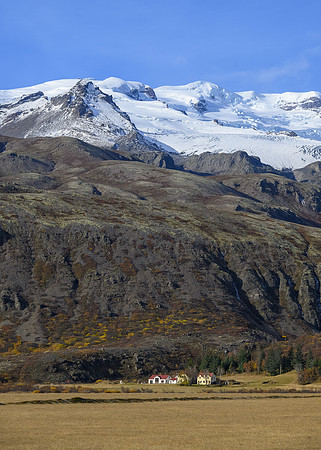 Southern coast near Svinnafells Glacier