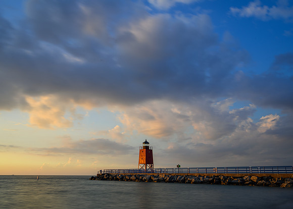 South Pier Light, Charlevoix